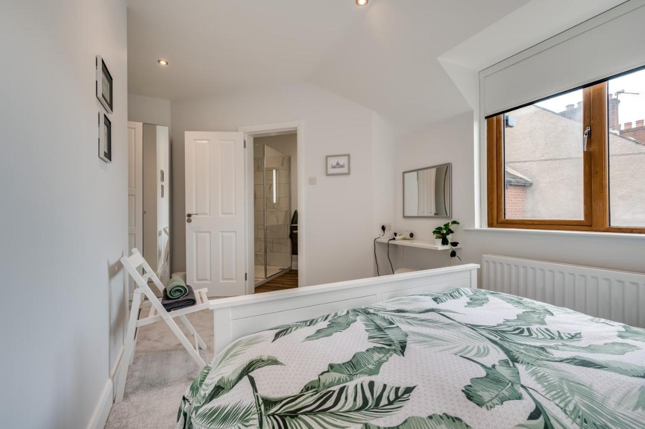 Apartamento Windsor Drive Townhouse Belfast Exterior foto
