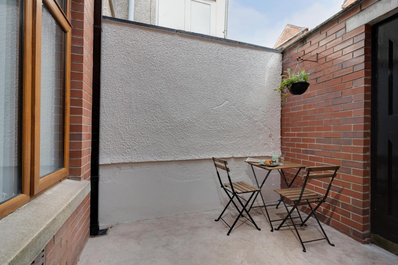 Apartamento Windsor Drive Townhouse Belfast Exterior foto